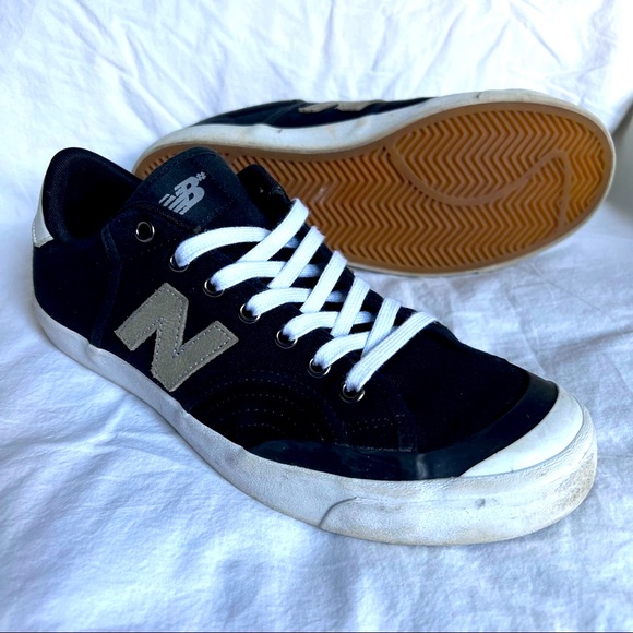 New Balance Pro Court 212 Skateboard Sneakers (Size US Men's 9) Black Suede - Picture 2 of 6